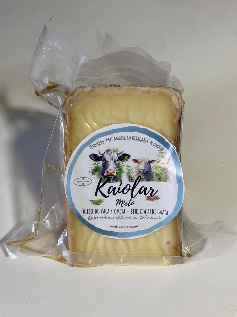 Queso mixto - 1 kg (en cuñas) - Kaiolar