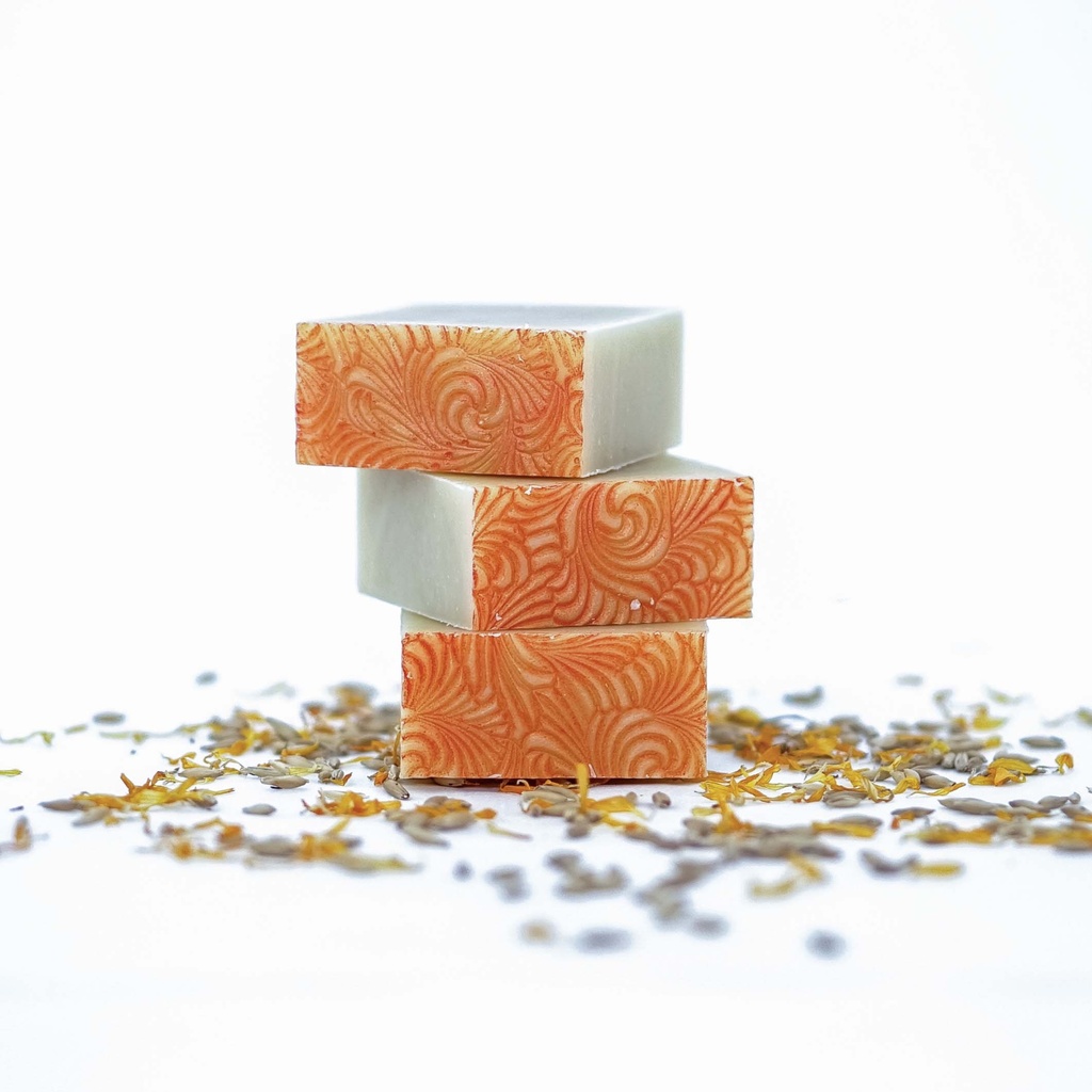 Jabón de Avena y Caléndula - 130 gr - Los Jabones de Montse