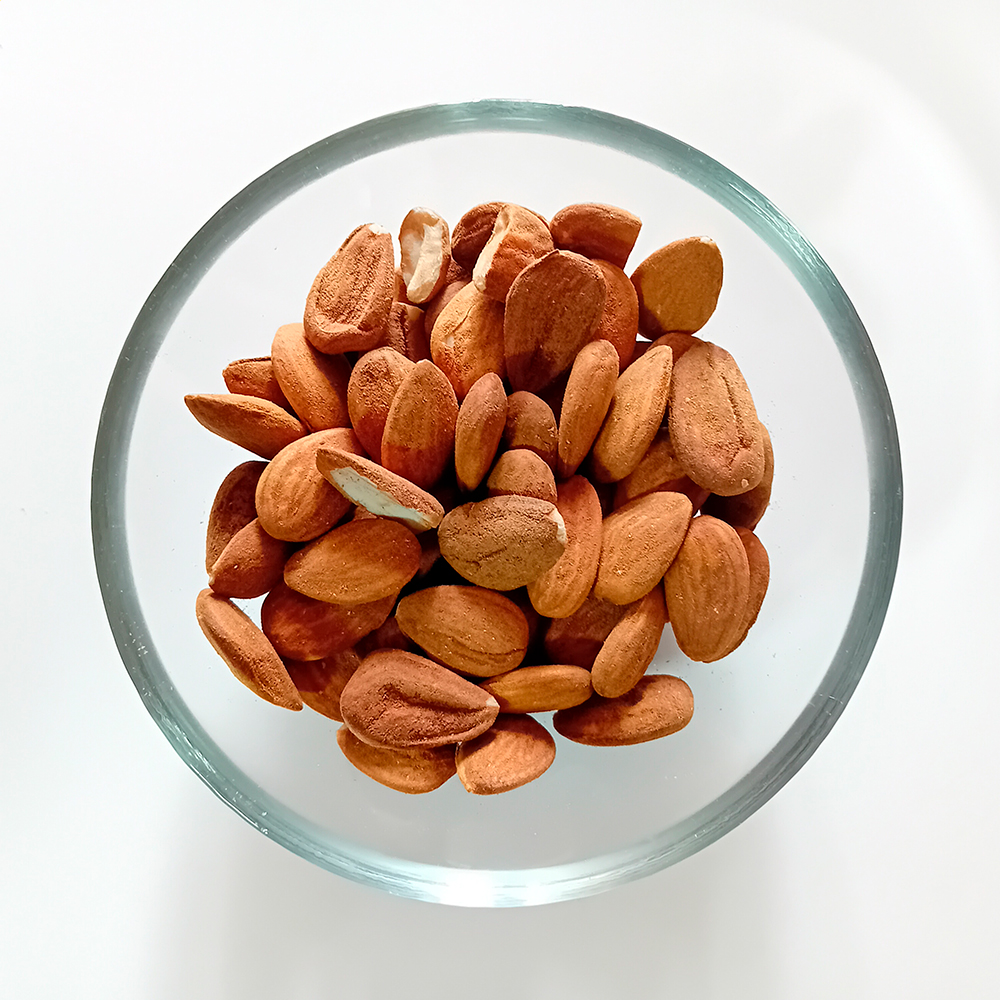 Almendra natural con piel - Granel - Bardea Etxaldea